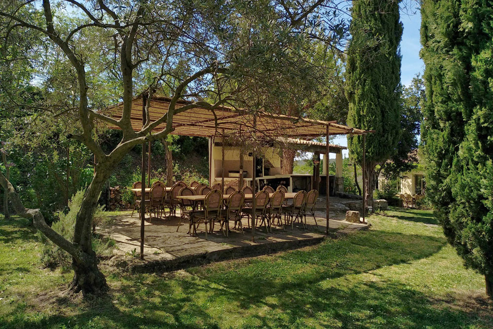 Espace guinguette et repas en extérieur