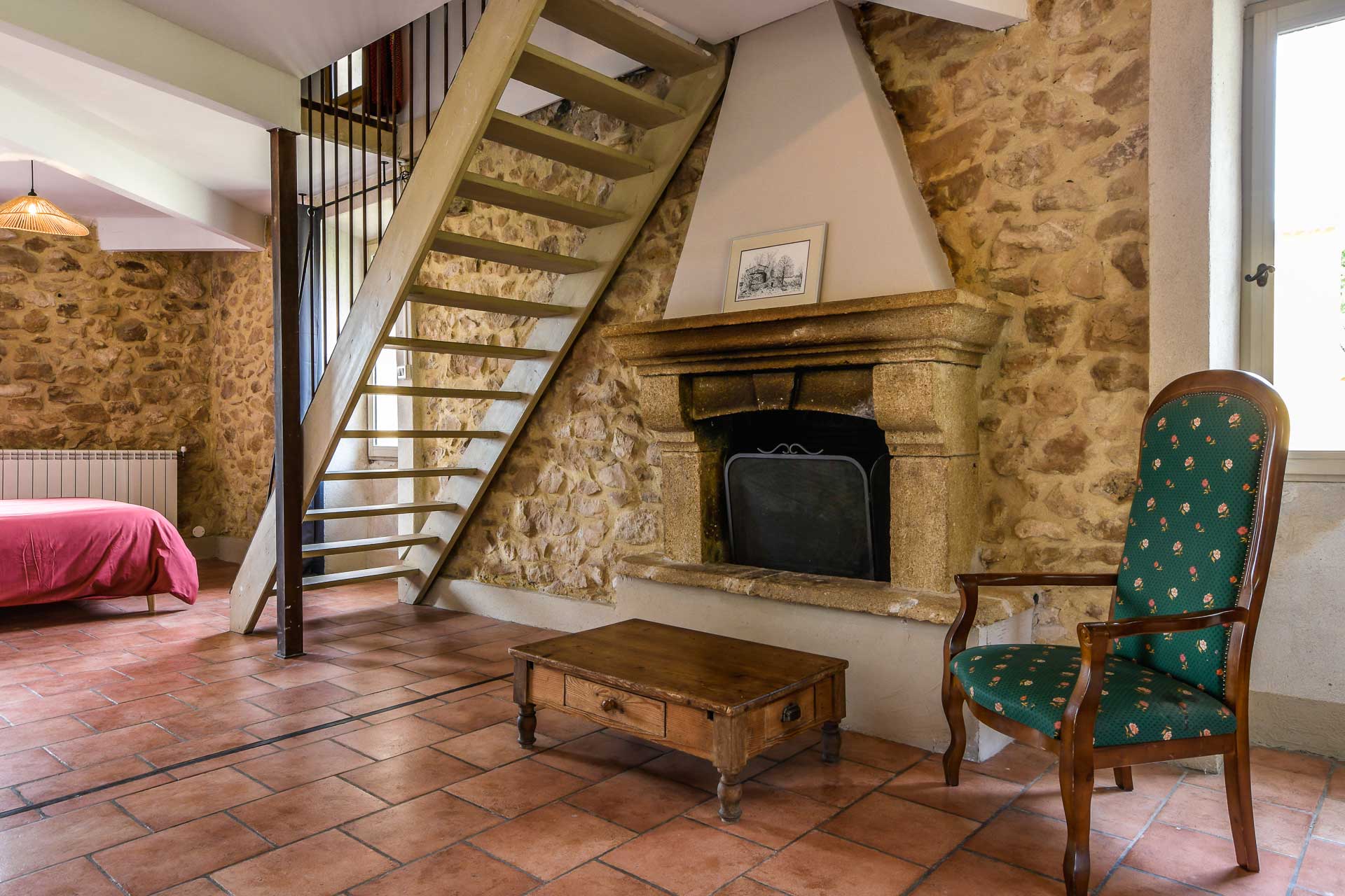 Accès extérieur de la chambre Romarin