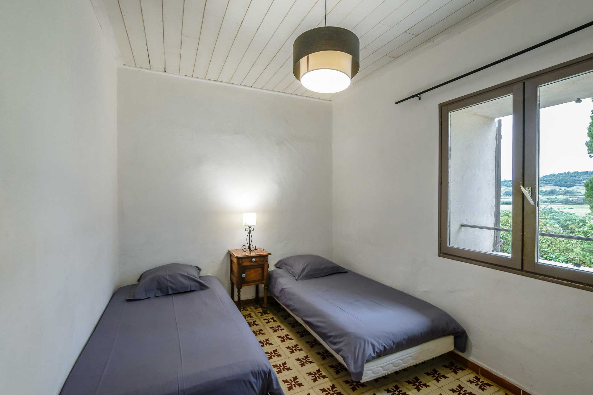 Chambre Cerisier, deux lits simples