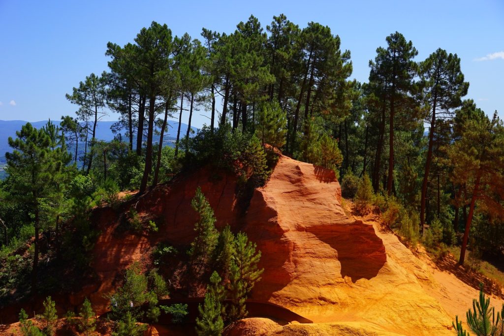 Ocres du Colorado provençal à Roussillon